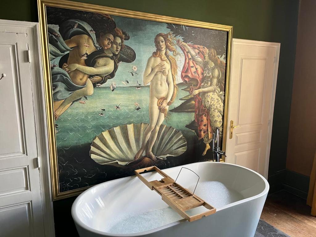 Maison De Mags & Mags Bed & Breakfast Lanouaille Bagian luar foto