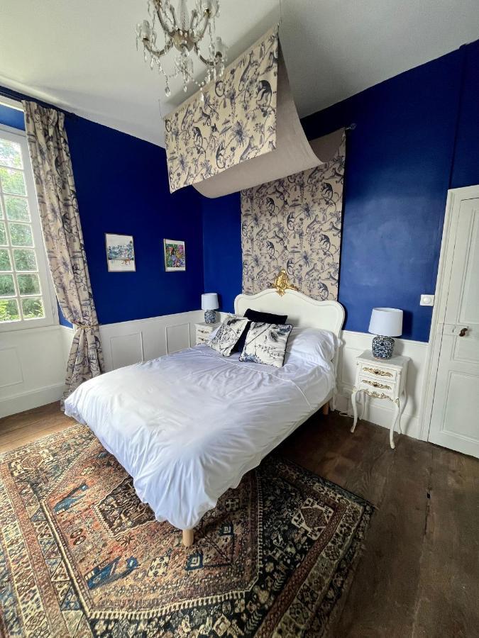Maison De Mags & Mags Bed & Breakfast Lanouaille Bagian luar foto